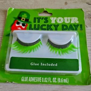 Is Your Lucky Day St. Patrick's Day Green Adhesive Eyelashes with glue